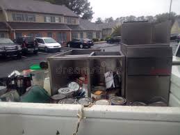 Best Construction Debris Removal  in Shelton, NE
